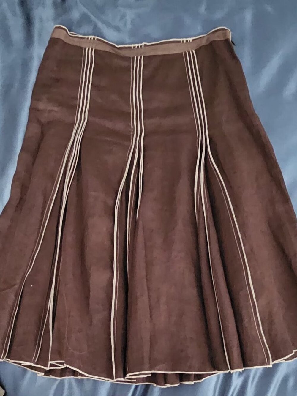 Beautiful Pleated Linen skirt